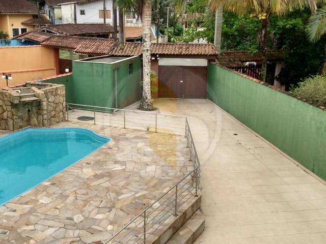 #99 - Casa para Venda em Bertioga - SP